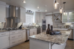 C&M Cabinets and Millwork Contemporary Kitchen METRO White Zebrine-